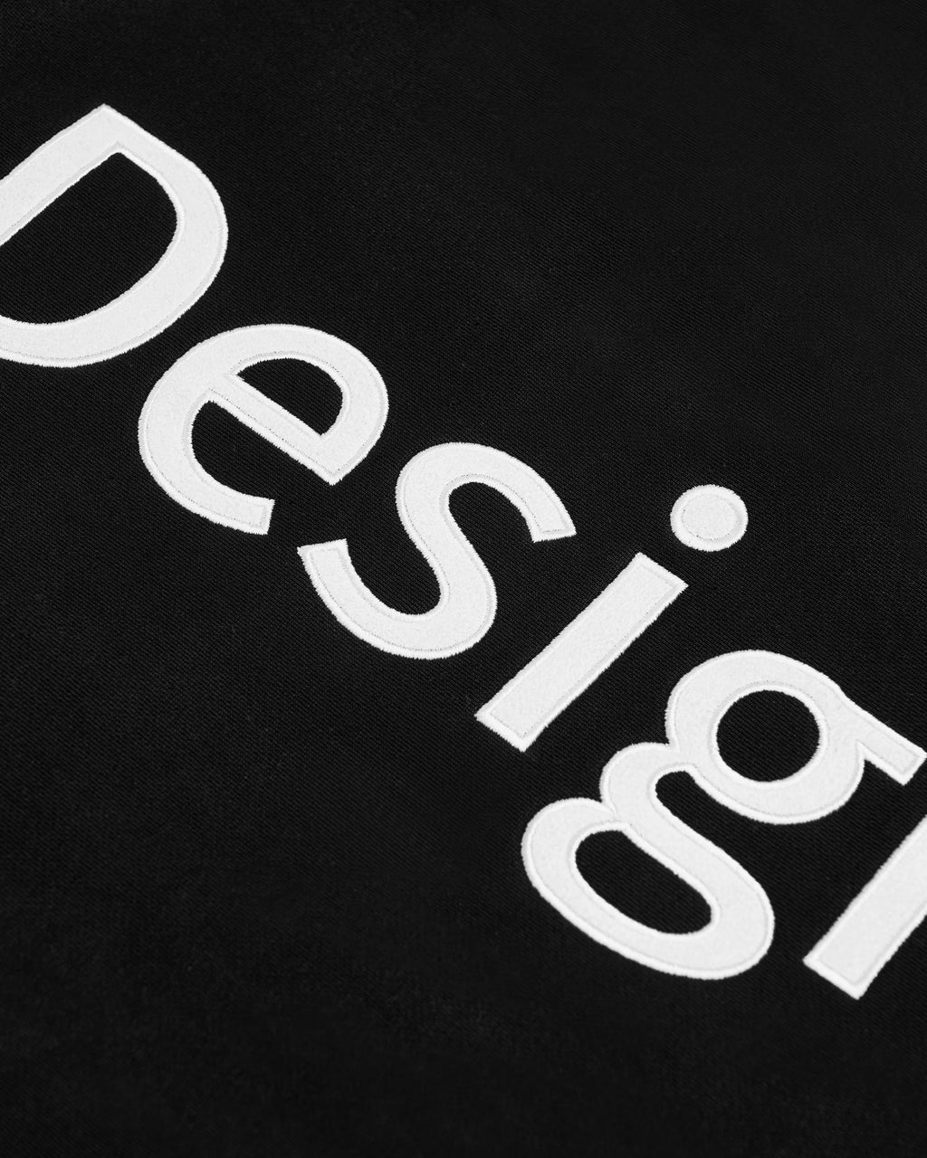 "Design By Art" SUÉDÉ APPLIQUÉ HOODIE